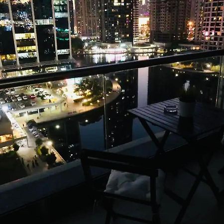 Luxury Modern Studio In Jlt With Amazing View & Rooftop Pool - Sleeps 3 Dubai Exterior photo