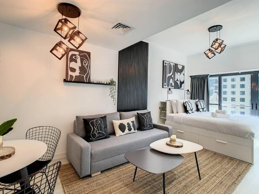 Luxury Modern Studio In Jlt With Amazing View & Rooftop Pool - Sleeps 3 Dubai Exterior photo